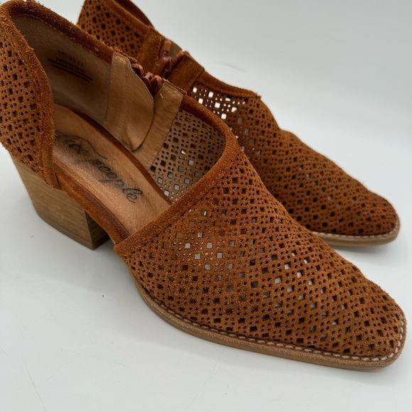 Free People Pandora D Orsay Laser Cut Out Brown Suede Shoe Boot Boho - Picture 8 of 14